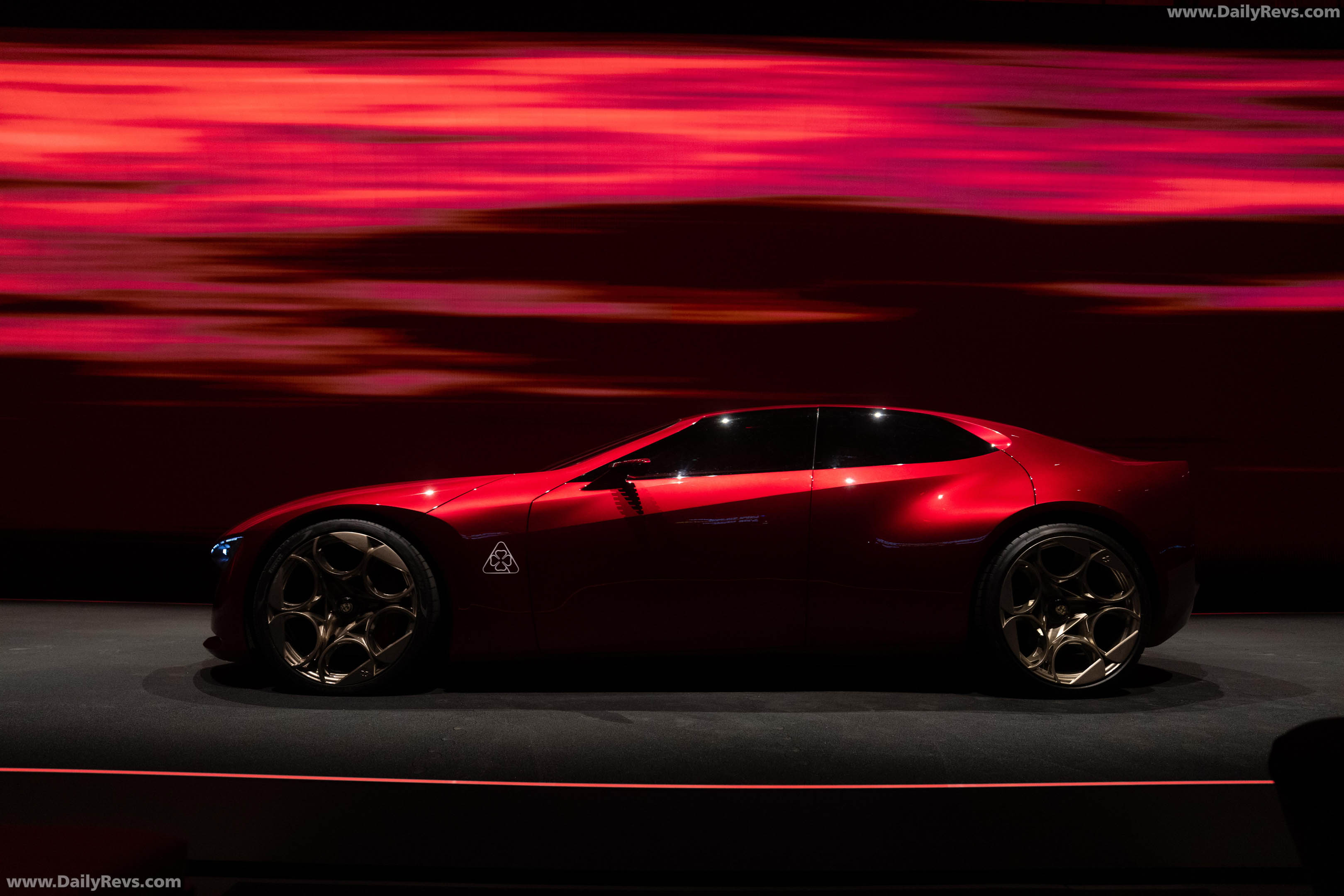 2026 Alfa Romeo Cuorerosso Concept Side View